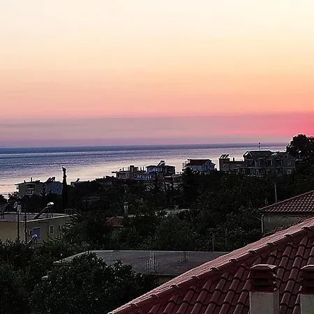 Dreamhouse Dhermi Apartment